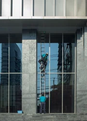 Elementos arquitectónicos en obras de construcción.